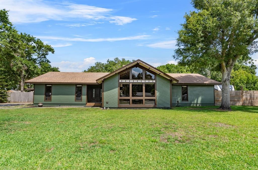 Picture of 3805 Gaines Drive, Winter Haven, FL 33884
