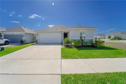 Picture of 820 Overpool Avenue, Davenport, FL 33896