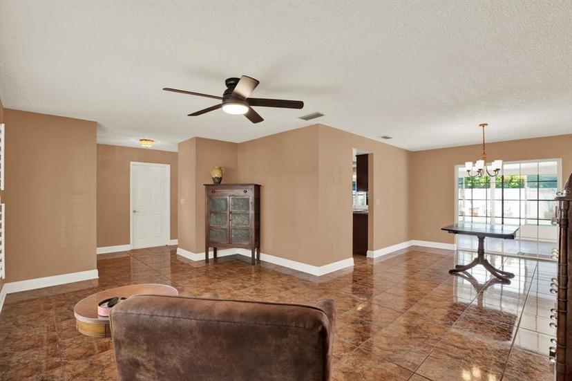 Picture of 12467 93Rd Avenue, Seminole FL 33772