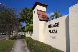 Picture of 3843 El Poinier Court W Unit 8720, Sarasota, FL 34232