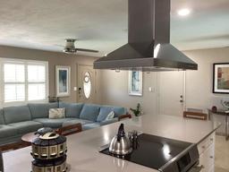 Picture of 101 Madonna Boulevard, St Petersburg, FL 33715