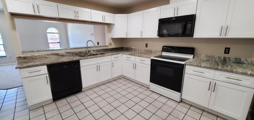 Picture of 10025 Chesham Drive, Orlando FL 32817