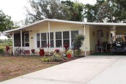 Picture of 48 S Bobwhite Road, Wildwood, FL 34785