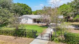 Picture of 34706 Winding Hills Loop, Dade City, FL 33525