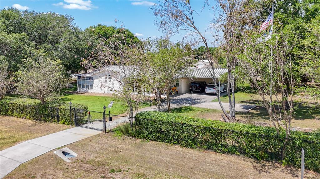 Picture of 34706 Winding Hills Loop, Dade City, FL 33525
