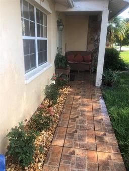 Picture of 808 Ware Avenue Ne, Winter Haven, FL 33881