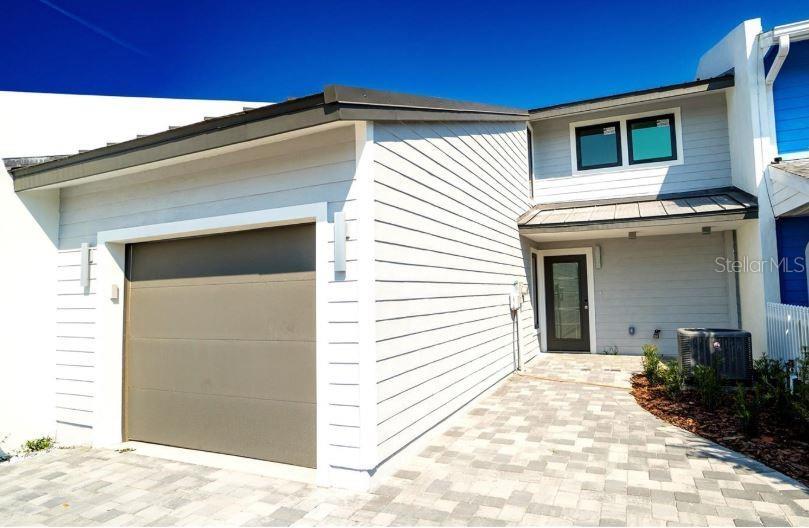 Picture of 8753 Bay Pointe Drive, Tampa, FL 33615