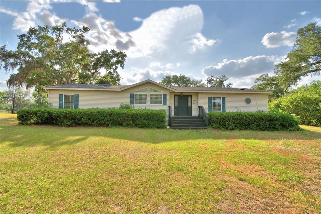 Picture of 3901 Stanley Rd, Plant City, FL 33565