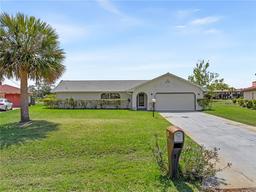 Picture of 55 Christopher Court, Palm Coast, FL 32137