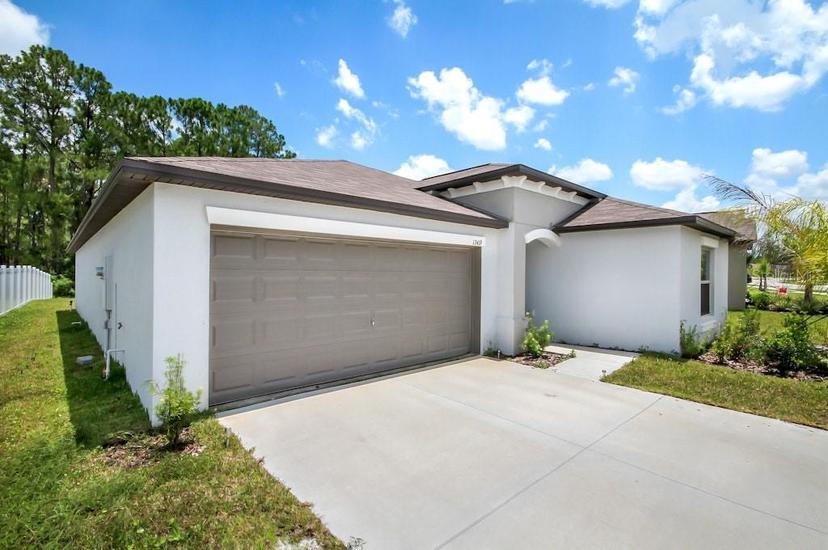 Picture of 13419 Willow Bluestar Loop, Riverview FL 33579