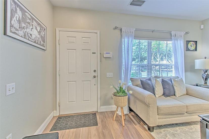 Picture of 10106 Bessemer Pond Court, Riverview FL 33578