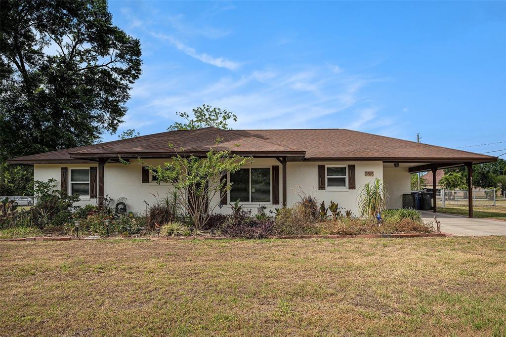 Picture of 3515 Bell Farms Drive, Plant City, FL 33566