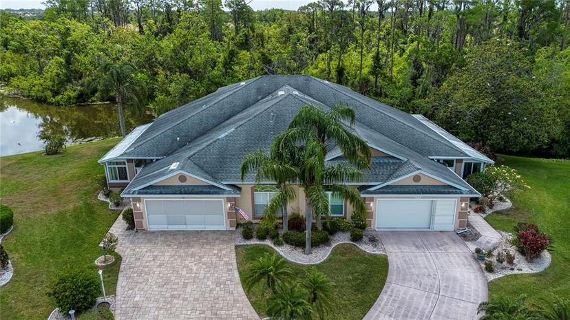 Picture of 542 Princeton Greens Court Unit 21, Sun City Center FL 33573