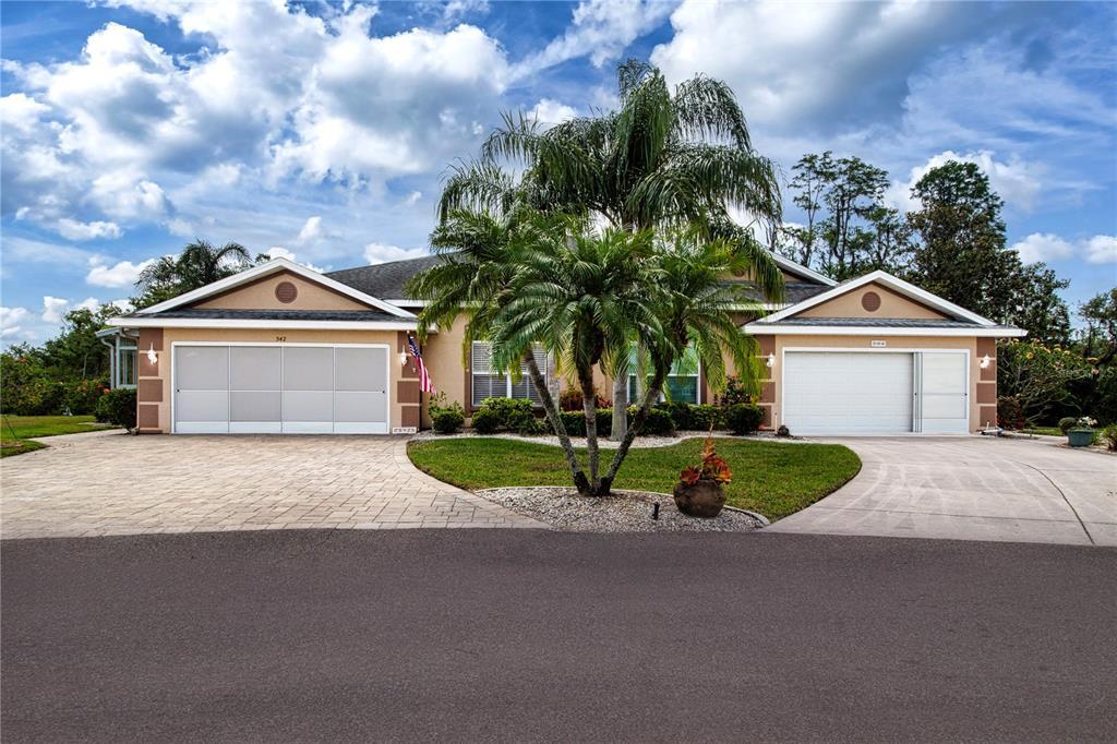 Picture of 542 Princeton Greens Court Unit 21, Sun City Center, FL 33573