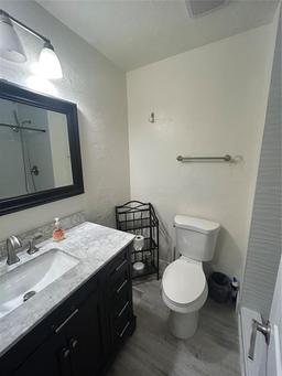 Picture of 507 NW 39 Road Unit 317, Gainesville, FL 32607