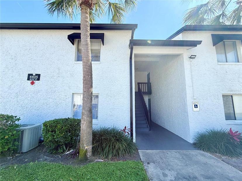 Picture of 4405 S Semoran Boulevard Unit 4, Orlando FL 32822
