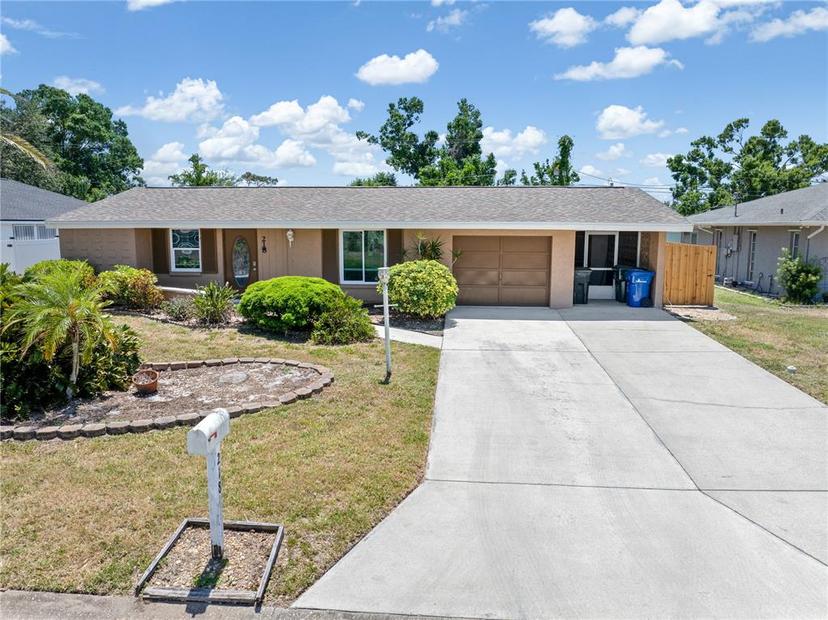 Picture of 218 Parkview Drive, Venice FL 34293