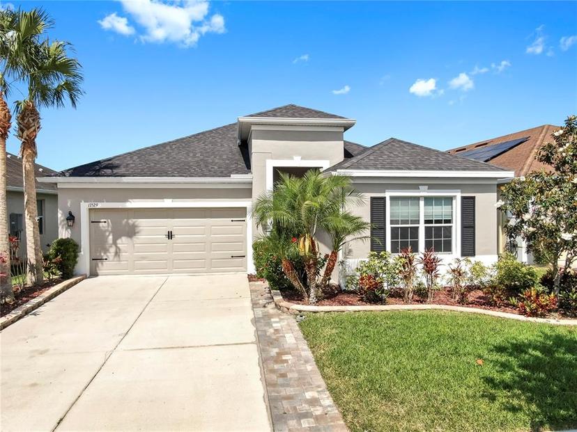Picture of 17529 Buckingham Garden Drive, Lithia FL 33547