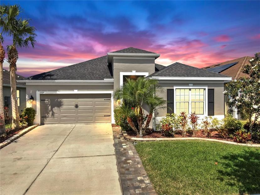 Picture of 17529 Buckingham Garden Drive, Lithia FL 33547