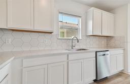 Picture of 10422 Cross River Trail, Parrish, FL 34219