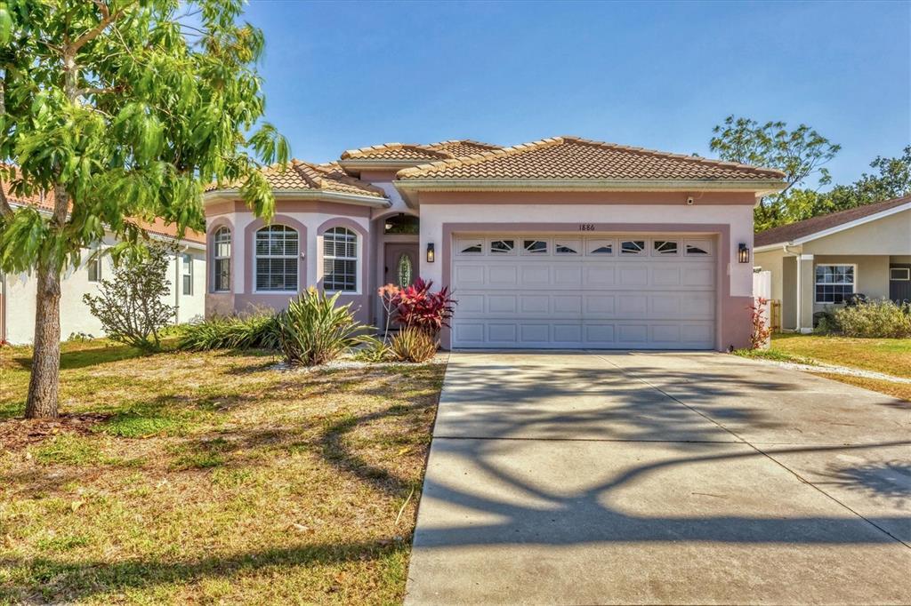 Picture of 1886 Vamo Drive, Sarasota, FL 34231