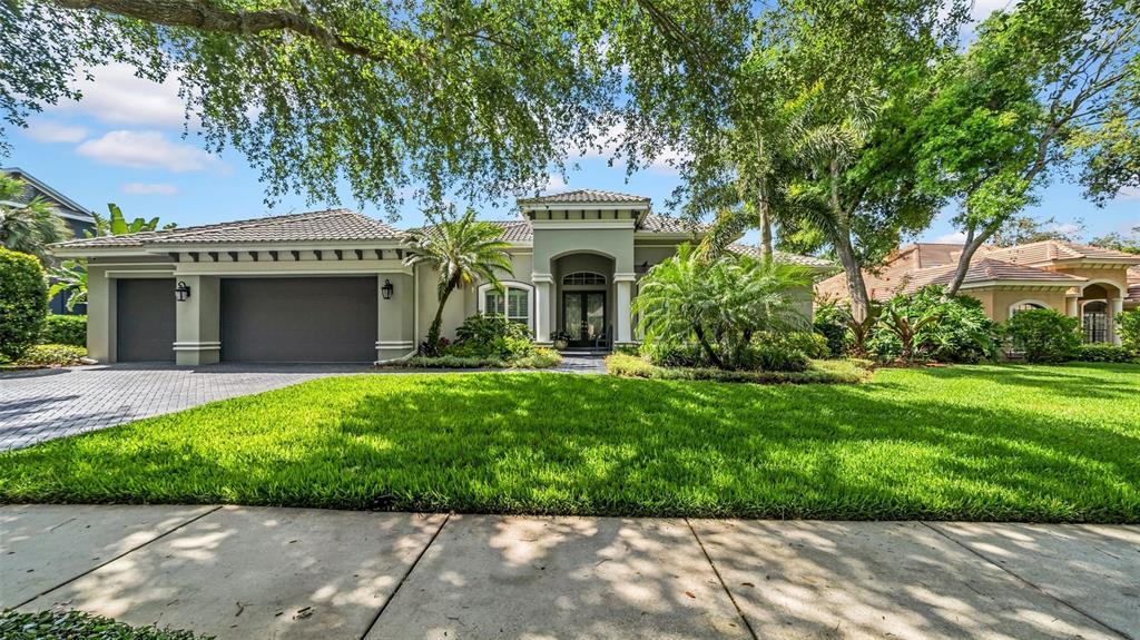 Picture of 15507 Avocetview Court, Lithia, FL 33547
