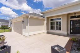 Picture of 11362 Zimmerman Path, Oxford, FL 34484