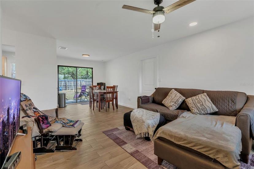 Picture of 5943 Sunderland Drive, Orlando FL 32812