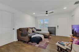 Picture of 5943 Sunderland Drive, Orlando, FL 32812