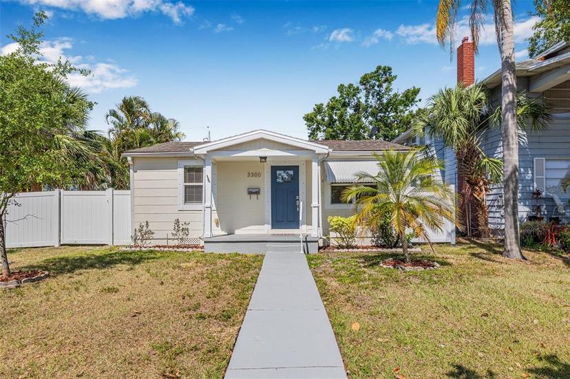 Picture of 3300 Jackson Street N, St Petersburg FL 33704
