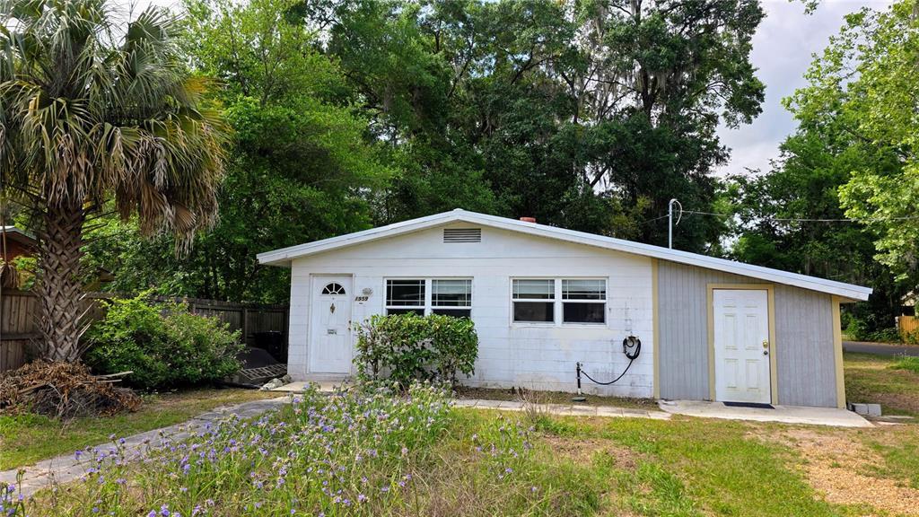 Picture of 1959 NW 35Th Avenue, Gainesville, FL 32605