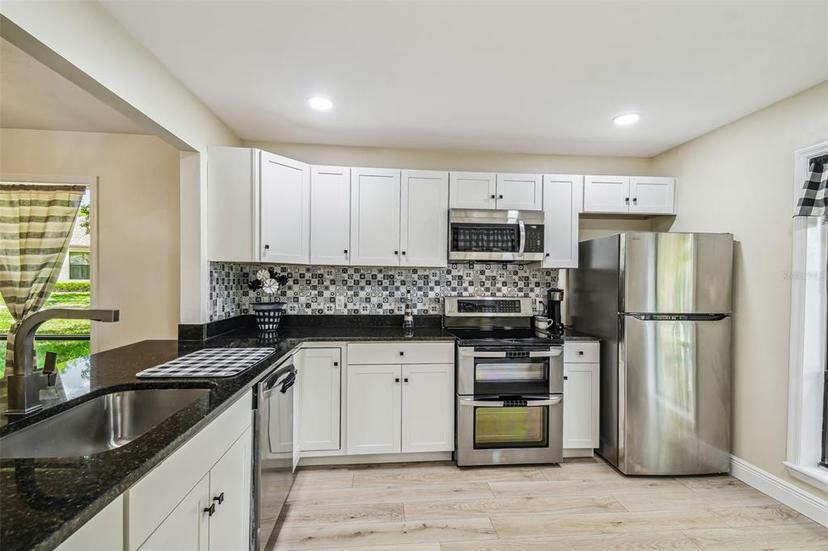 Picture of 1741 N Ensign Point, Crystal River FL 34429