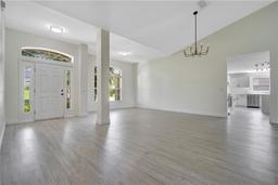 Picture of 1375 Willow Wind Drive, Clermont, FL 34711