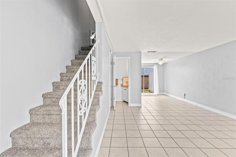 Picture of 1600 S Palmetto Avenue Unit 105, South Daytona FL 32119