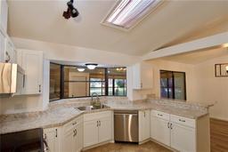 Picture of 4951 S Driftwood Way, Homosassa, FL 34448