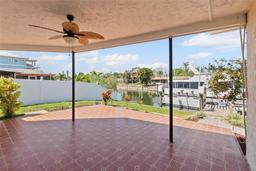 Picture of 3497 Coquina Key Drive Se, St Petersburg, FL 33705