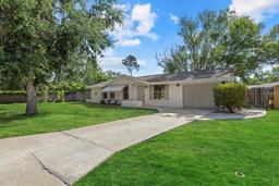 Picture of 3301 62Nd Street Circle W, Bradenton, FL 34209