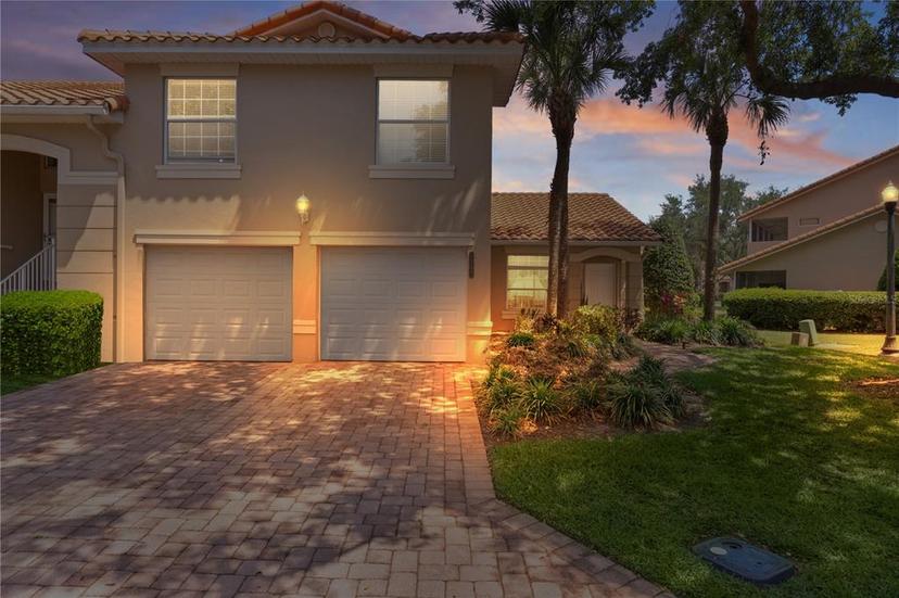 Picture of 5392 Admiral Way, Oxford FL 34484