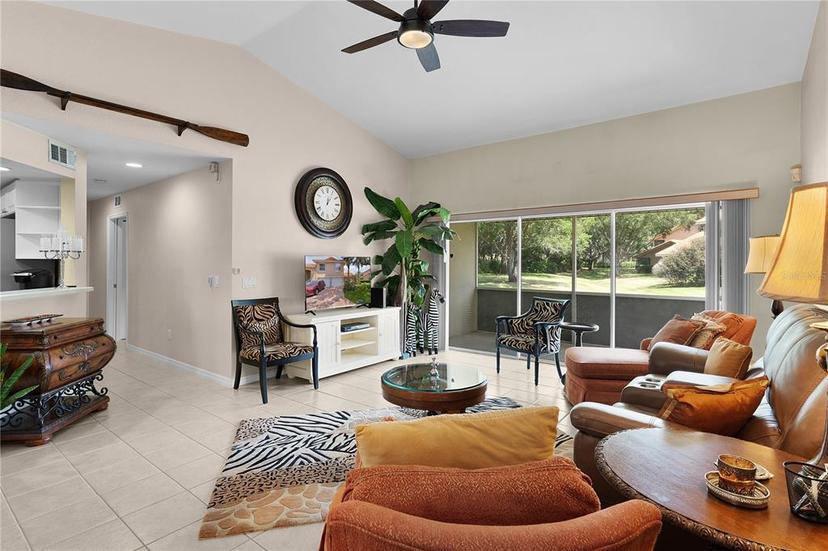 Picture of 5392 Admiral Way, Oxford FL 34484