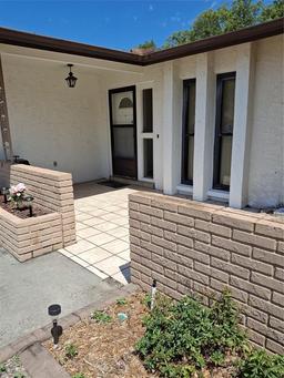Picture of 7715 Gulf Highlands Dr, Port Richey, FL 34668