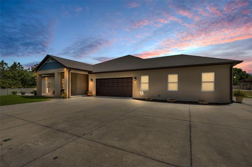 Picture of 3055 Wolf Branch Rd, Mount Dora FL 32757