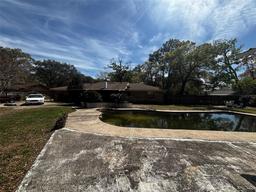 Picture of 13725 Pleasantview Drive N, Jacksonville, FL 32225
