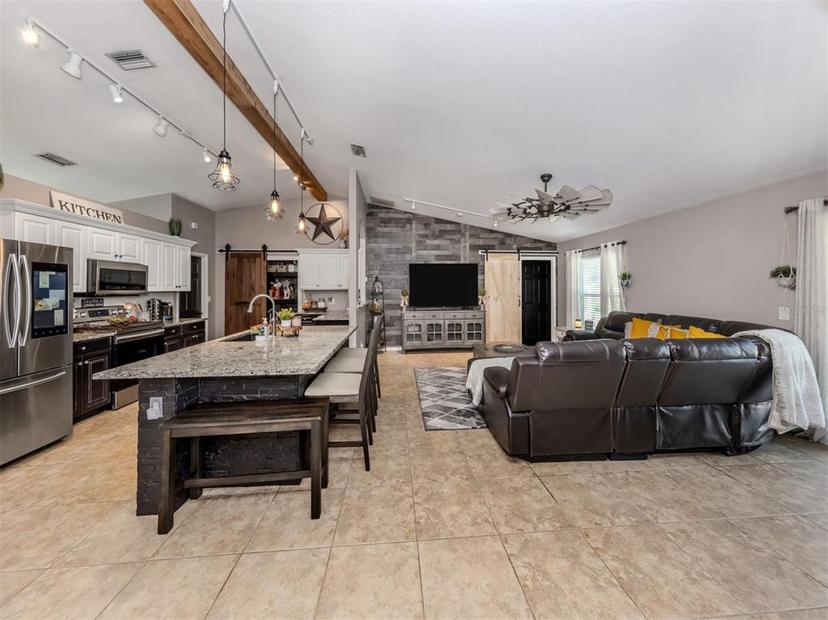 Picture of 3255 Tally Ho Road Unit 1, North Port FL 34291