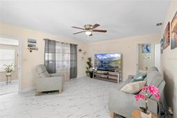 Picture of 507 Raymond Avenue, Frostproof, FL 33843