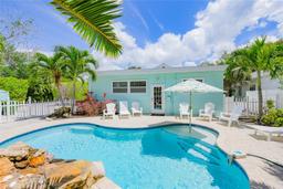 Picture of 410 Garfield Drive, Sarasota, FL 34236