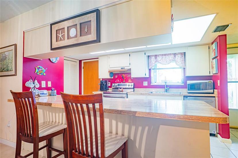 Picture of 55 Squire Court, Dunedin FL 34698