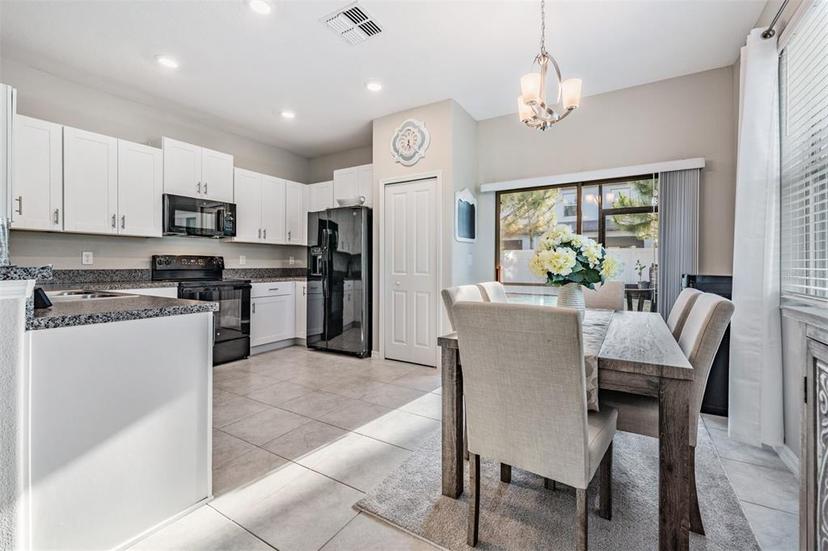Picture of 4550 Globe Thistle Drive, Tampa FL 33619