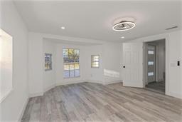Picture of 6136 56Th Avenue N, Kenneth City, FL 33709