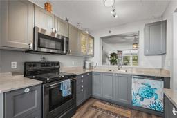 Picture of 3750 Pinebrook Circle Unit 104, Bradenton, FL 34209
