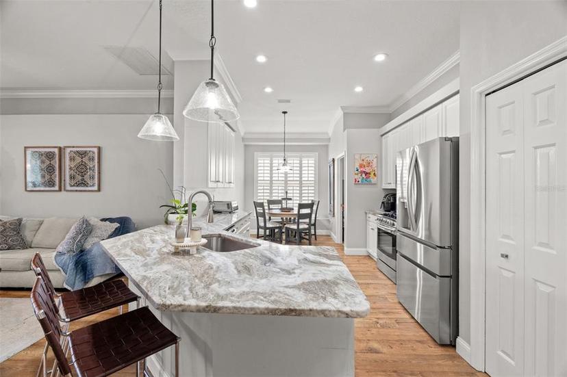 Picture of 15417 Martinmeadow Drive, Lithia FL 33547